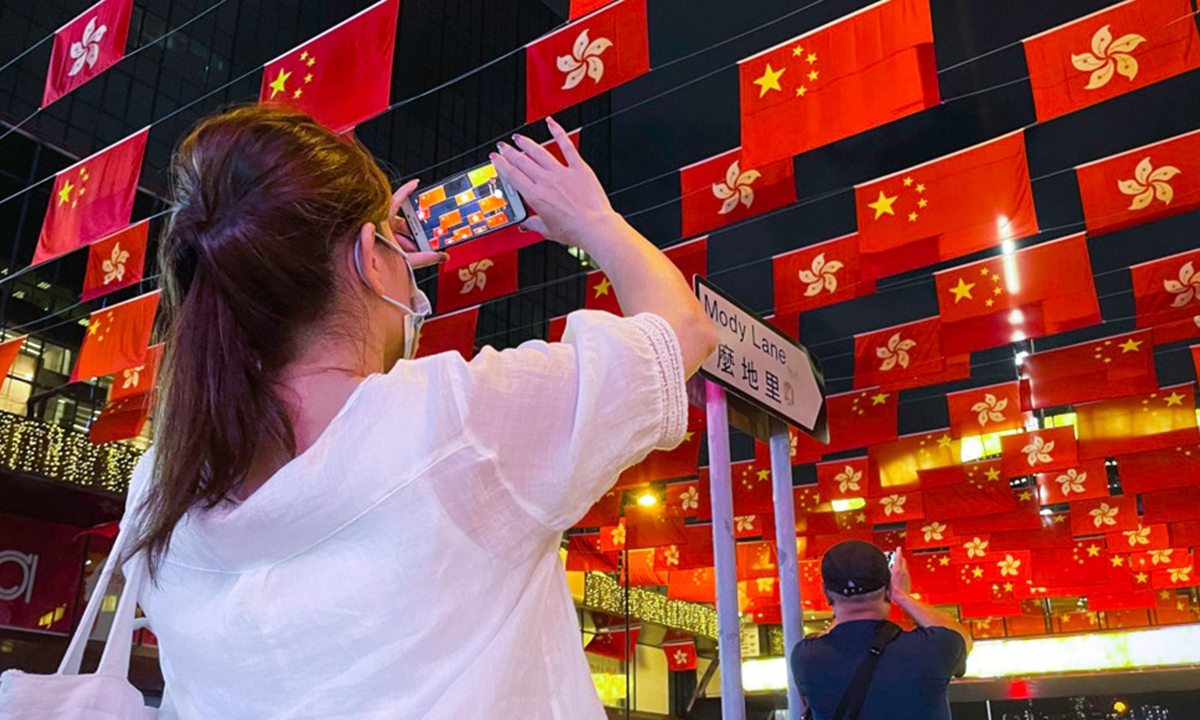 The Best Chinese New Year Displays to See in Hong Kong 2022